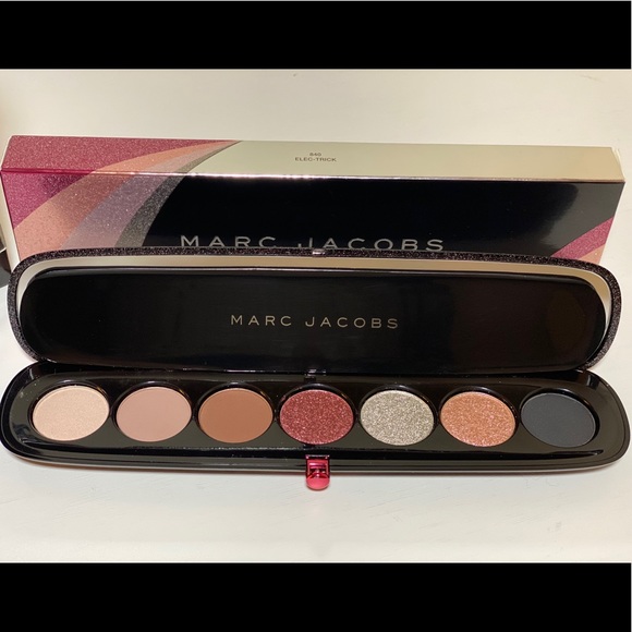 Marc Jacobs Eyeshadow Palette and Mascara Bundle!